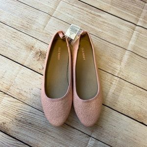 Old Navy Pink Flats size 5 NWT sparkles